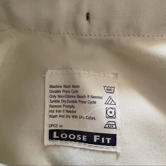 ‼️Sold‼️Dockers Beige Khakis Pants - Picture 6 of 15